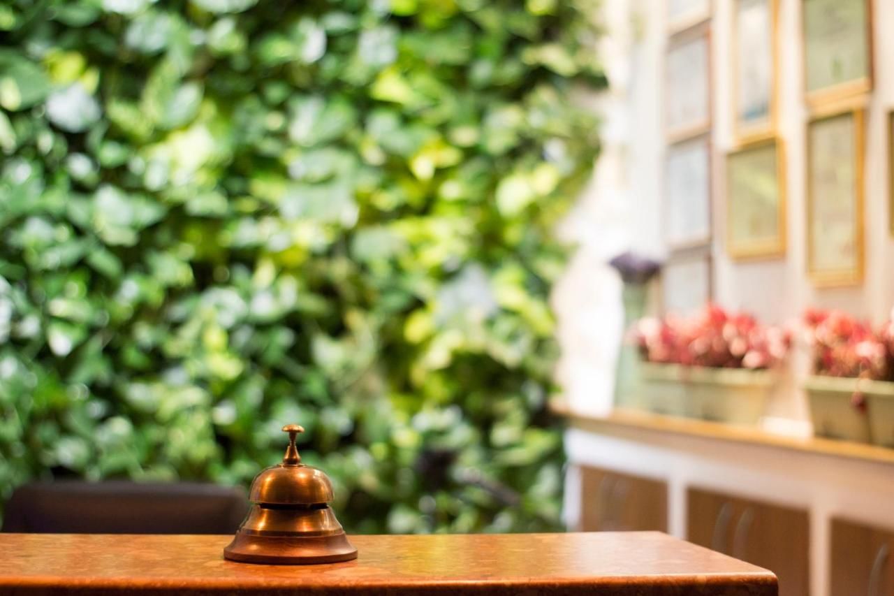 Отель Hotel Dragului Предял-5