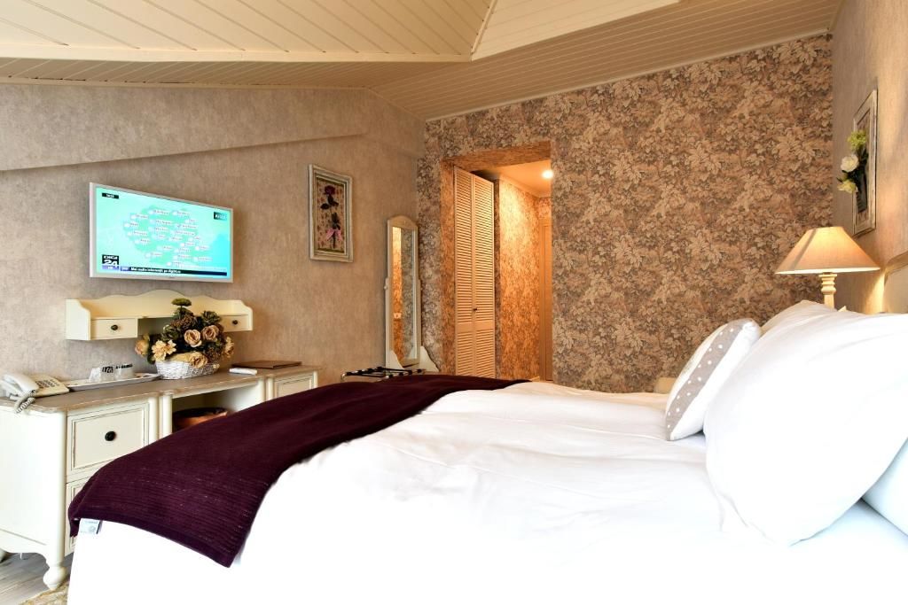 Отель Hotel Dragului Предял