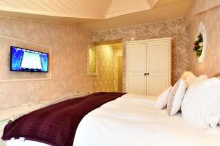 Отель Hotel Dragului Предял Улучшенный двухместный номер с 1 кроватью-18
