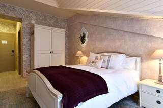 Отель Hotel Dragului Предял Улучшенный двухместный номер с 1 кроватью-20