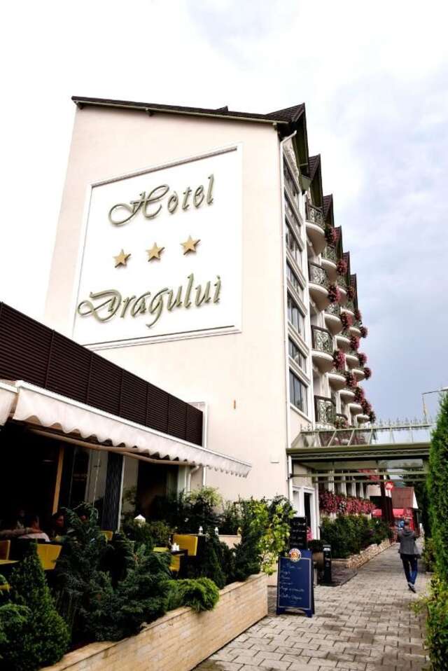 Отель Hotel Dragului Предял-45